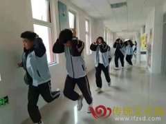 垦利区第二实验中学开展防震疏散演练